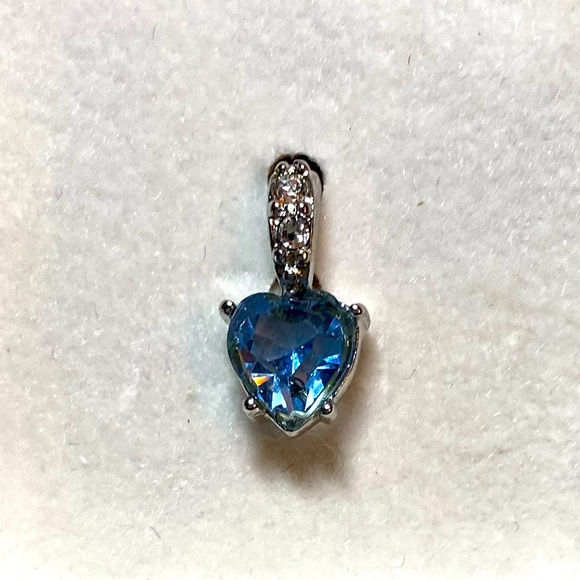 Swarovski light sapphire crystal heart - Picture 6 of 11